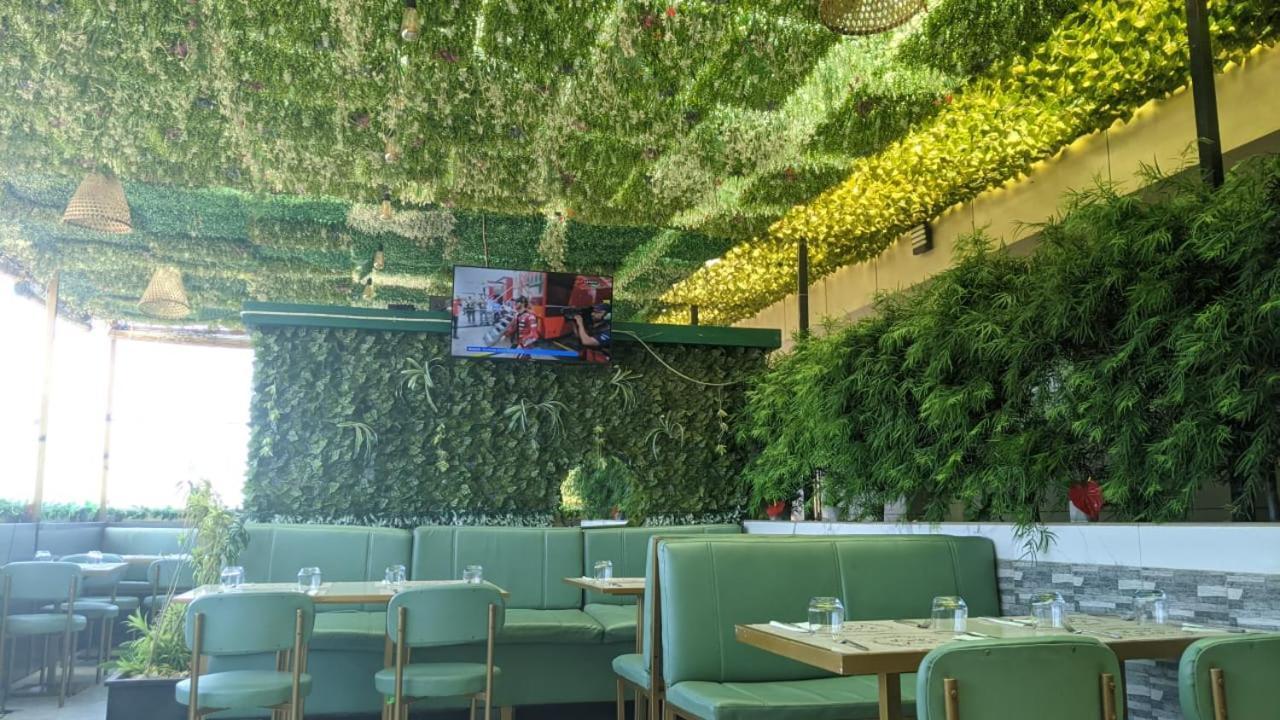 Atmosphere Hotel & Spa Антананаріву Екстер'єр фото